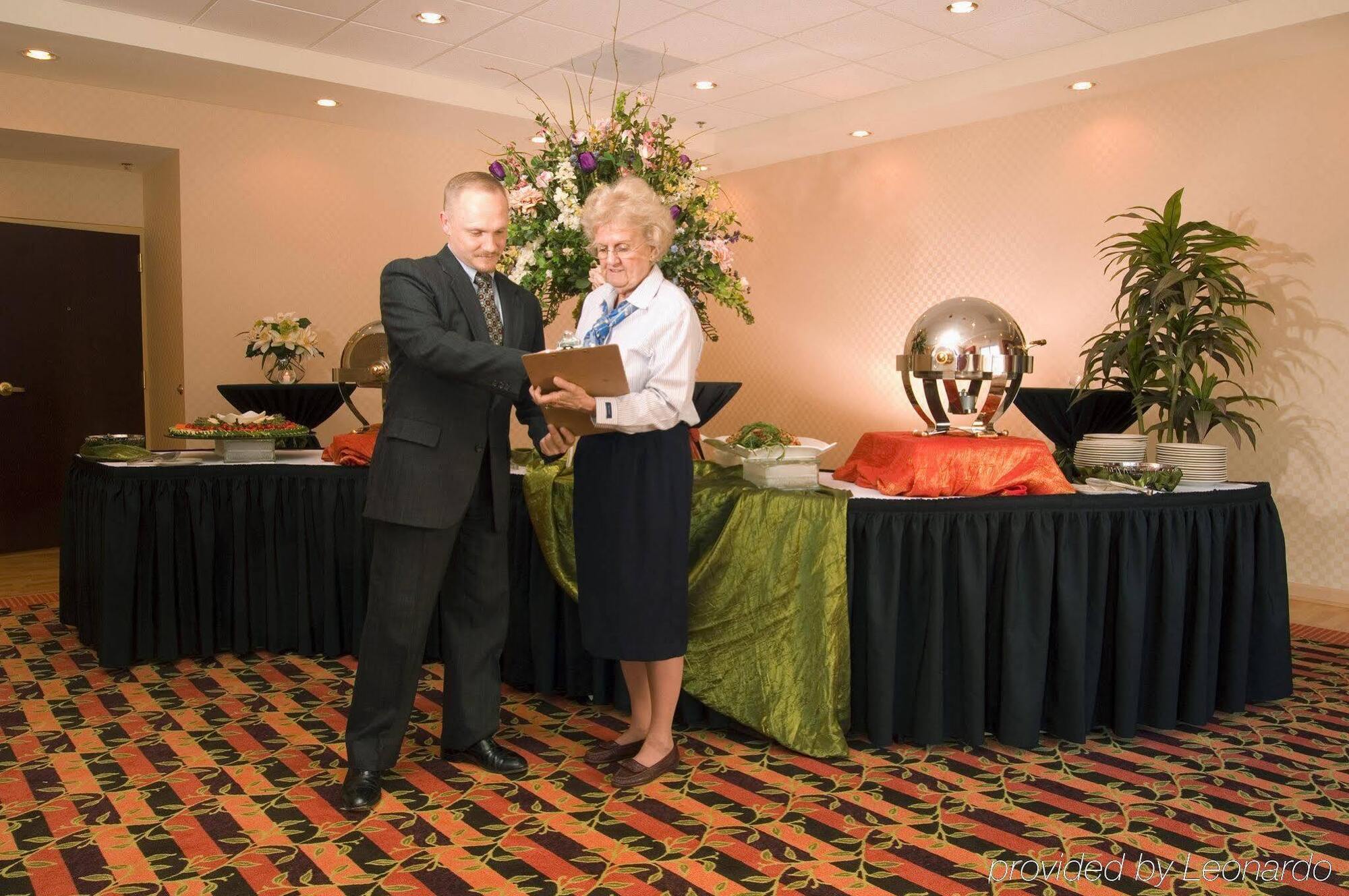 Holiday Inn Express Hotel & Suites Greenville-I-85 & Woodruff Road By Ihg Extérieur photo